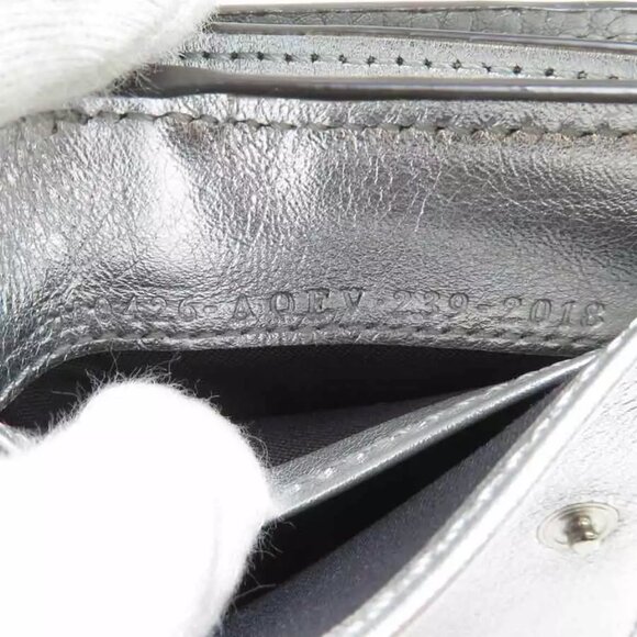 Auth FENDI Trifold Wallet Compact Wallet Silver Leather/Metal - Picture 8 of 8